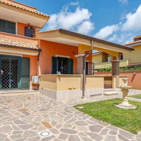 Garden Villa - Free Parking, Wi-Fi E Netflix Fiumicino Dış mekan fotoğraf