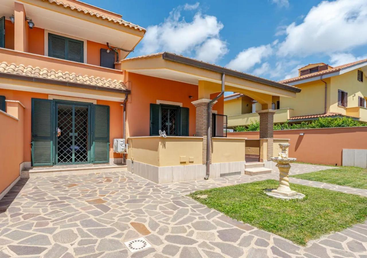 Garden Villa - Free Parking, Wi-Fi E Netflix Fiumicino Dış mekan fotoğraf